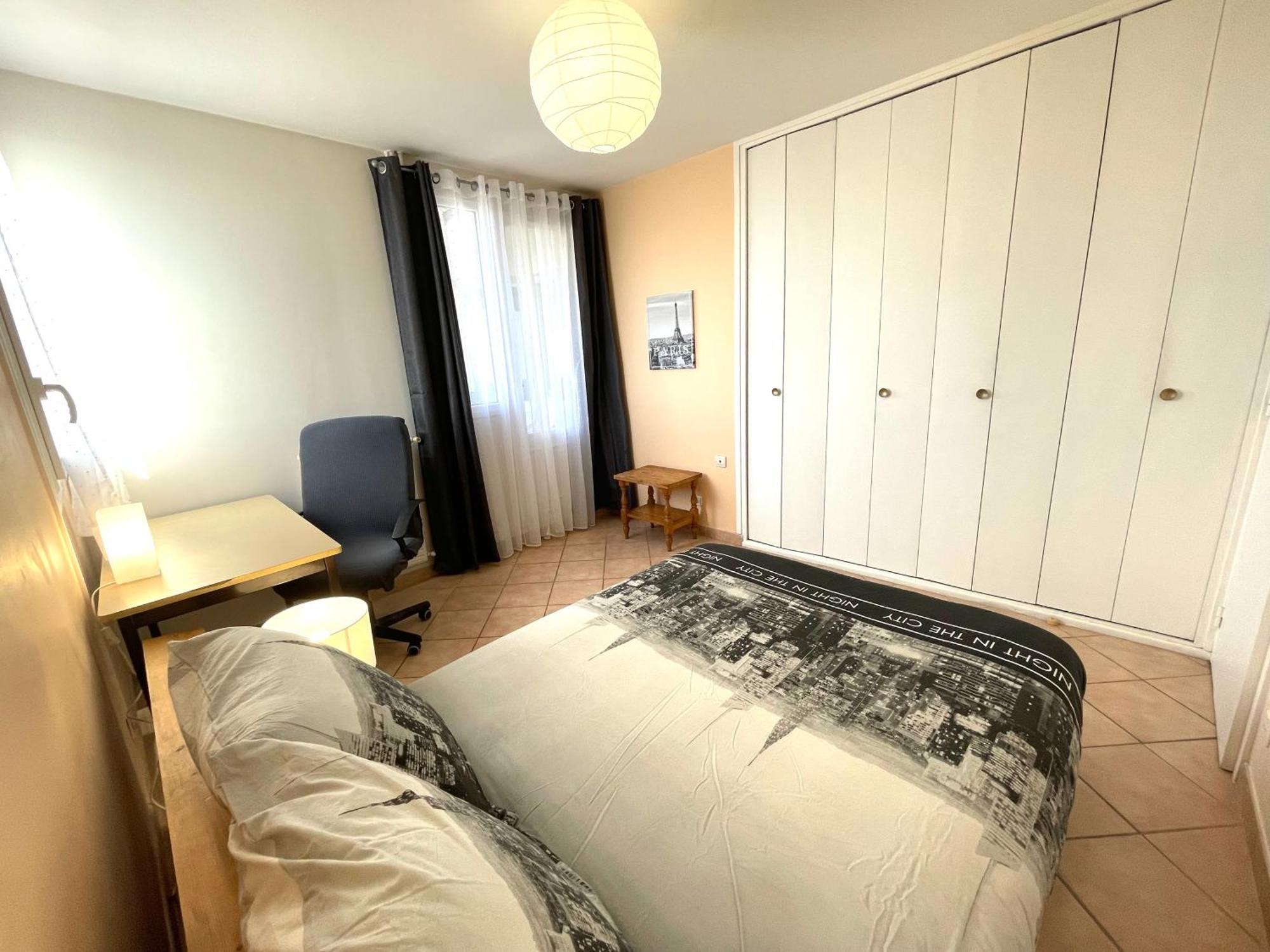 Chambre Privee En Colocation Dans Un Appartement Vaulx En Velin Centre Экстерьер фото