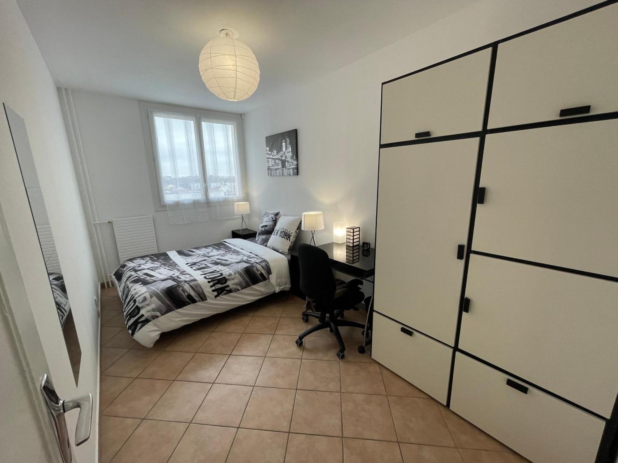 Chambre Privee En Colocation Dans Un Appartement Vaulx En Velin Centre Экстерьер фото